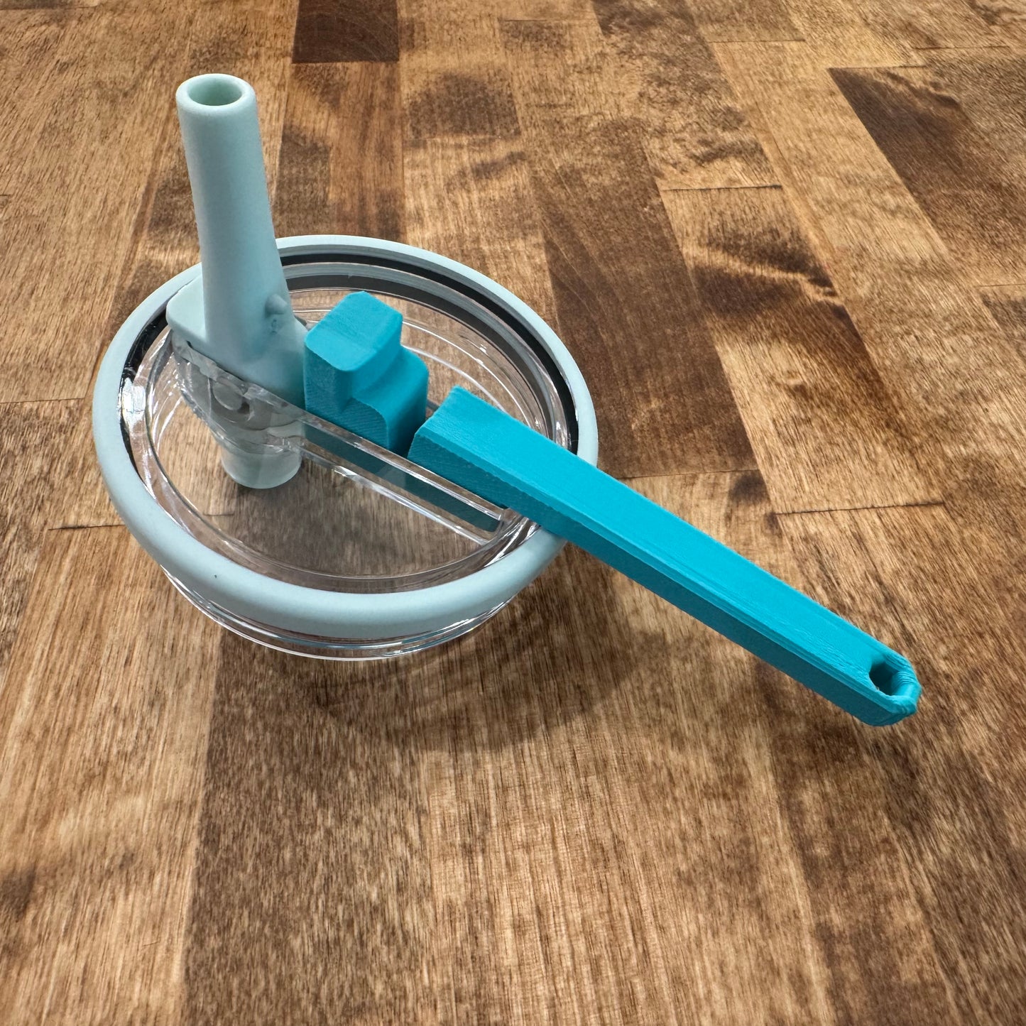 Mug Wrench – Stanley & HydroJug Lid Removal Tool